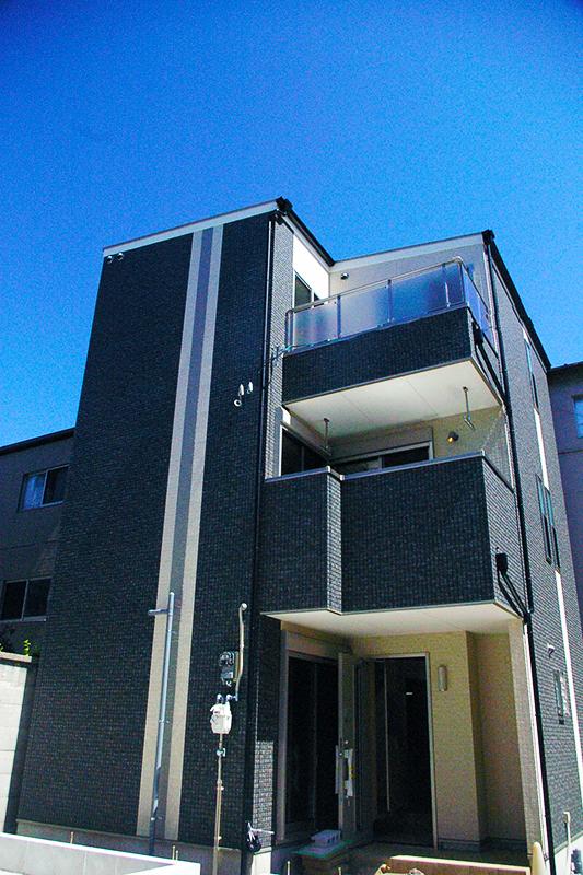 Model house photo. "Only one Space Design"