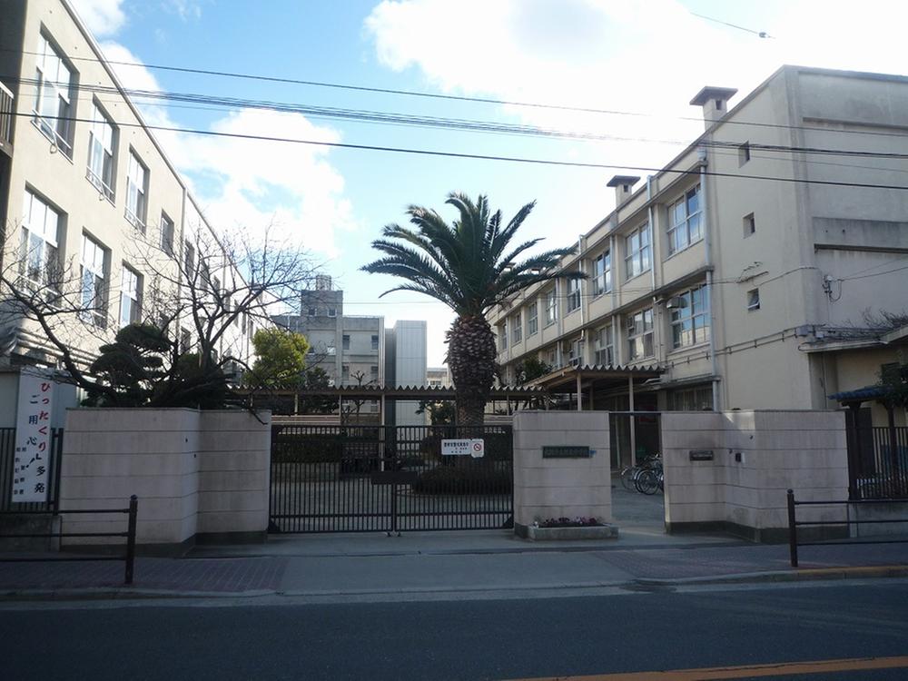 Other. New Morishoji a 10-minute walk from the elementary school! 