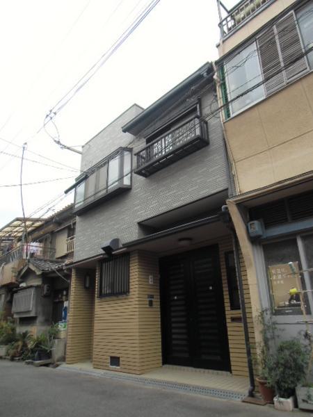 Local appearance photo. Convenient station walk 9 minutes commuting