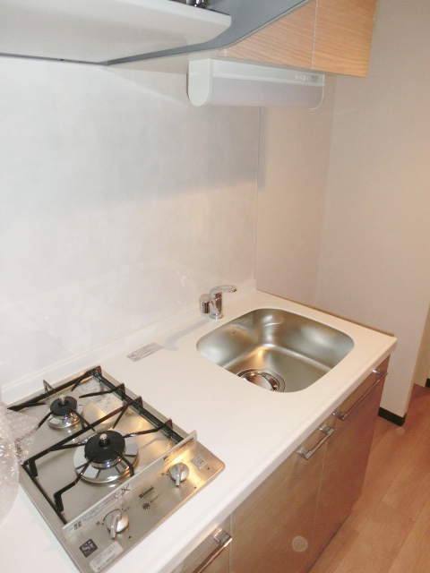 Kitchen. Two-burner stove