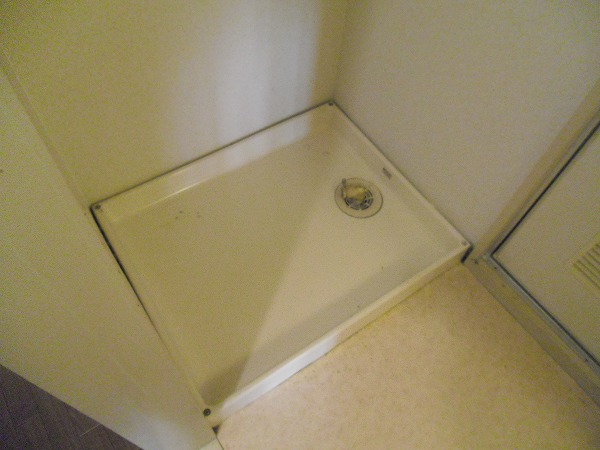 Other. Washing machine in the room