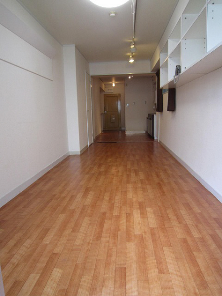 Living and room