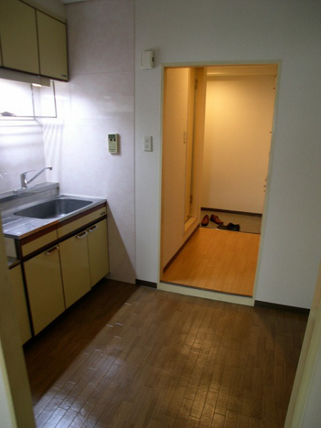 Kitchen. 201
