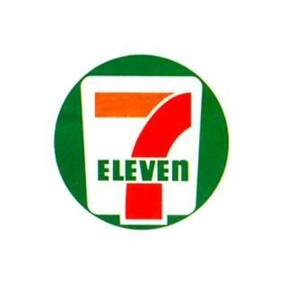 Convenience store. 210m to Seven-Eleven (convenience store)