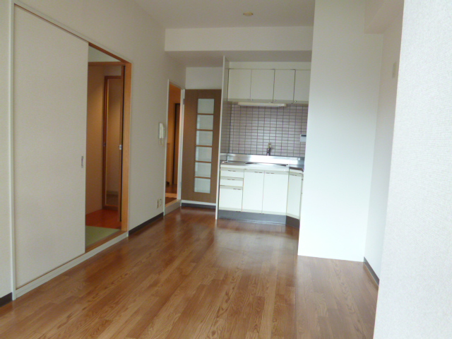 Living and room