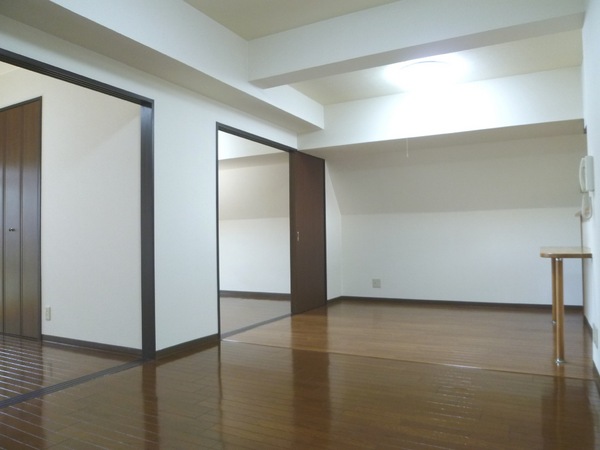 Living and room