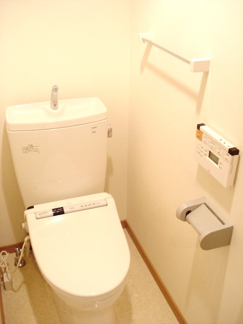 Toilet