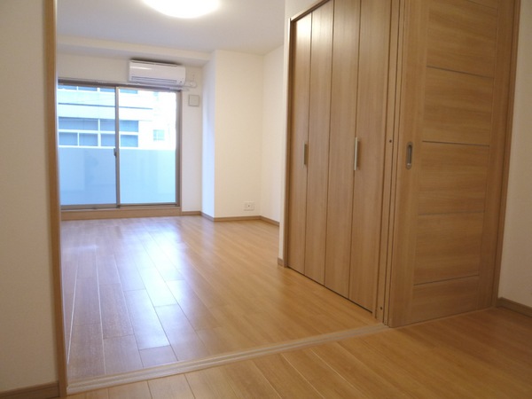 Living and room