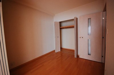 Other common areas. Western style room