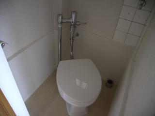 Toilet. Doza park