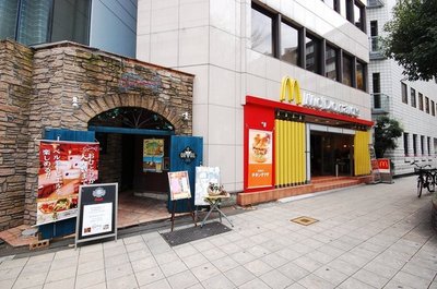 Other. 500m to restaurant (Other)