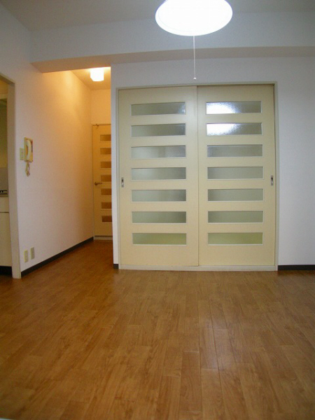 Living and room