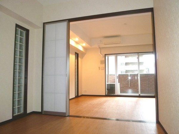 Living and room