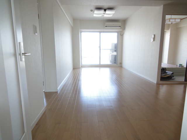 Living and room