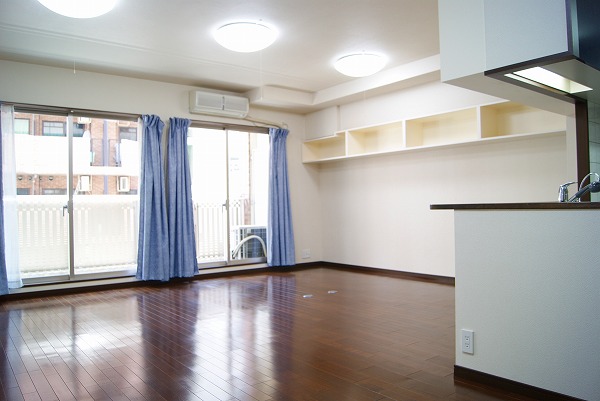 Living and room