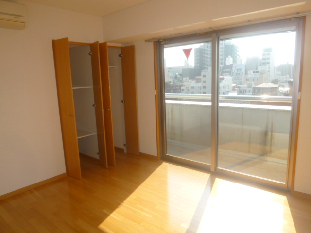 Other room space