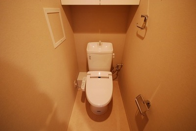Toilet. Bidet