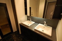 Washroom. Sky Lounge