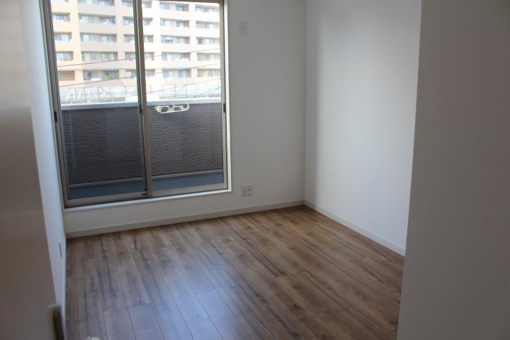 Model house photo. Installing a water faucet and lights on each balcony