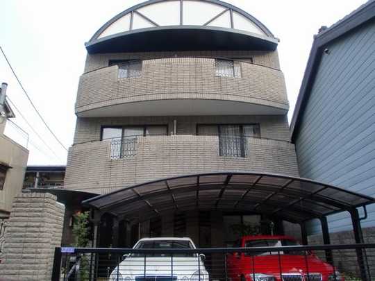 Local appearance photo. February 1995 is built