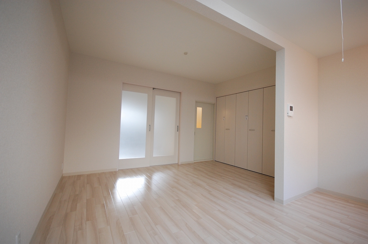 Living and room