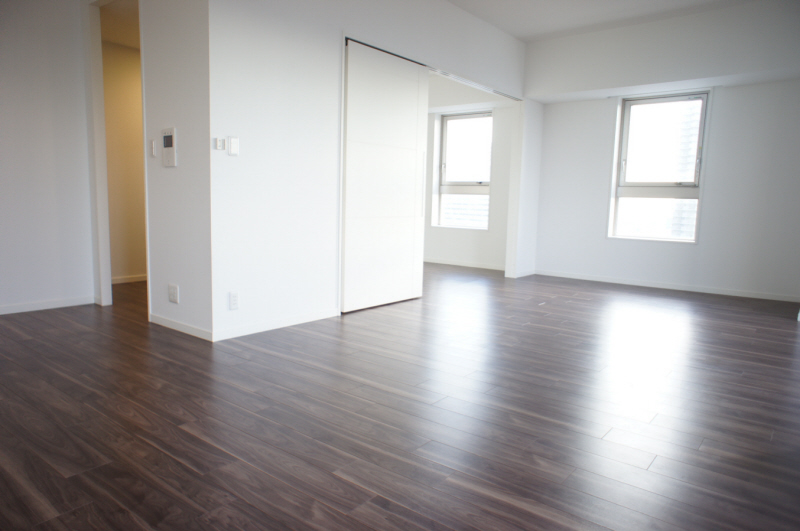 Living and room. LDK18.4 Pledge Widely you can use.