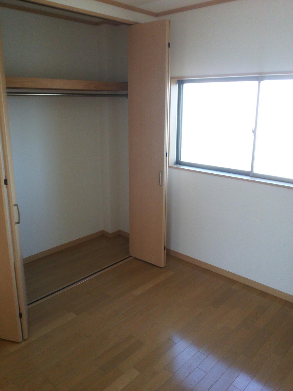 Non-living room. 4th floor Western-style!