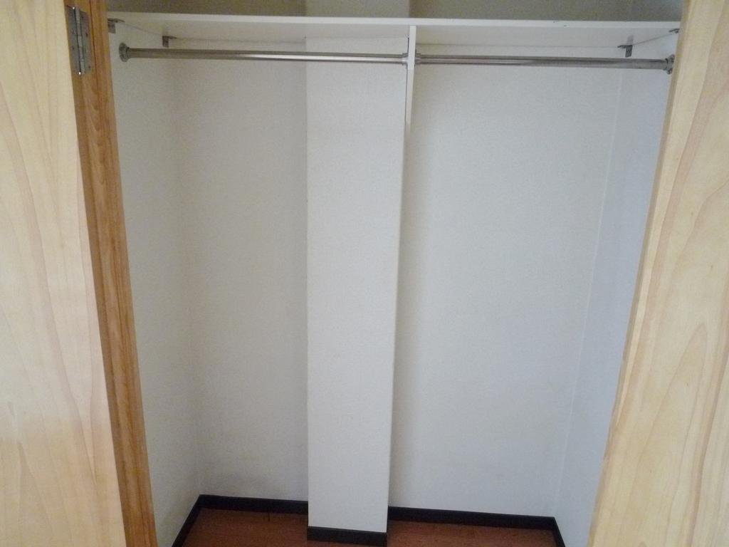 Receipt. Closet is wide! 
