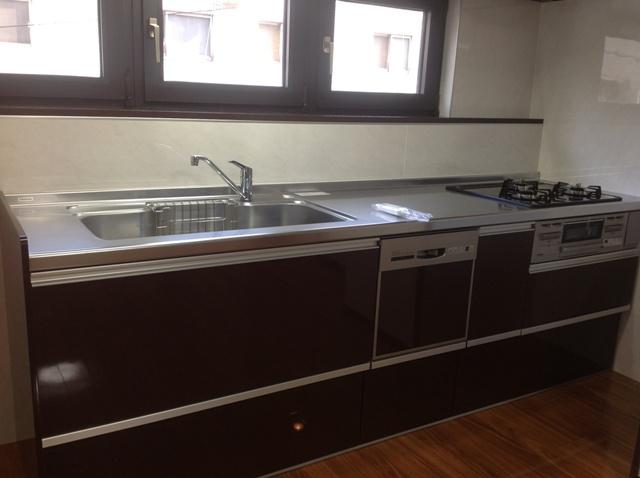 Kitchen. Indoor (June 2013) Shooting