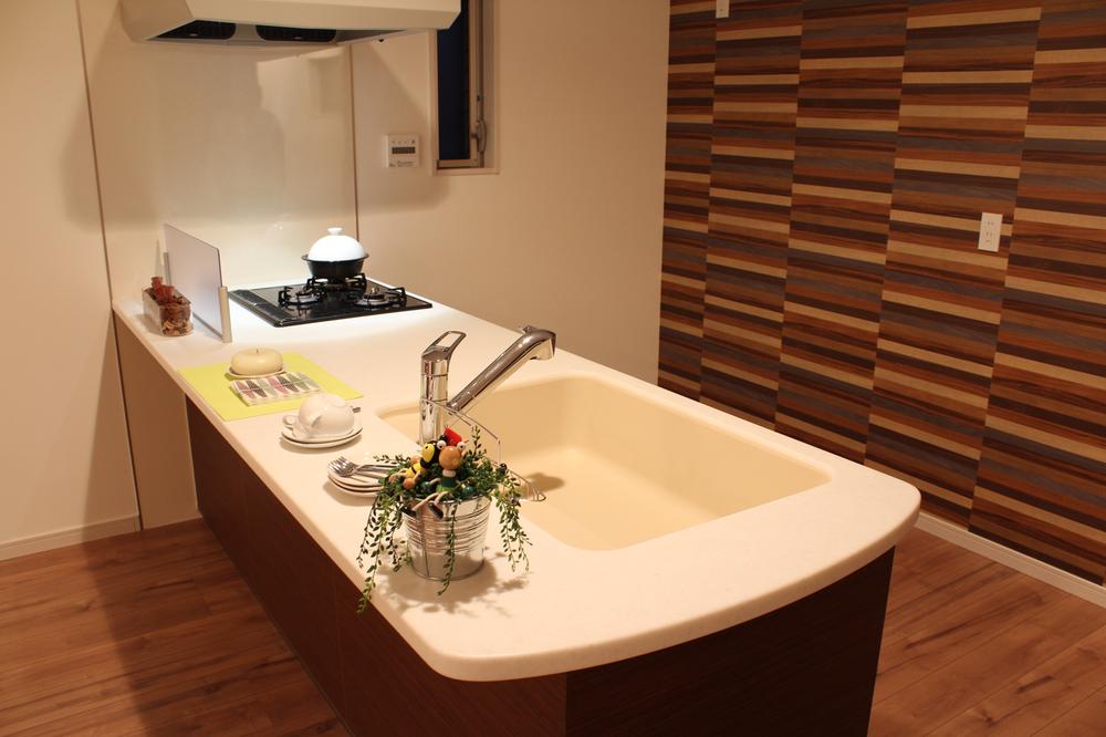 Model house photo. YAMAHA system Kitchen