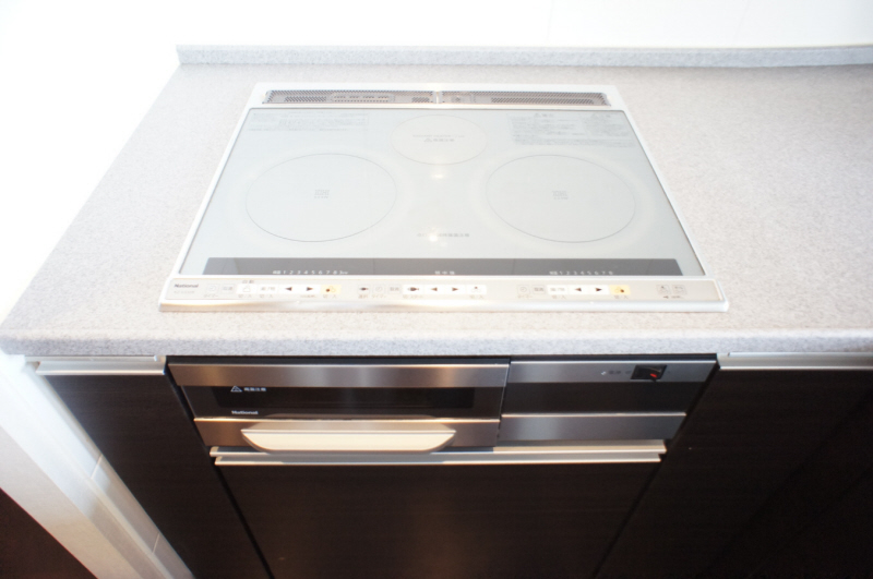 Other. 3-neck IH stove With grill