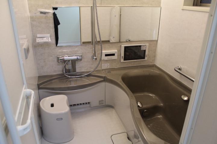 Building plan example (introspection photo). System bus