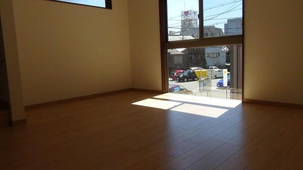 Living. Sunny living