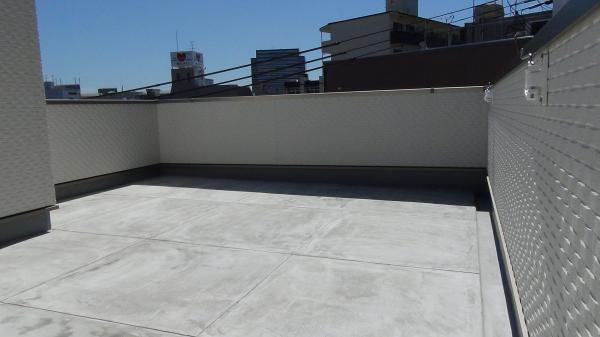 Balcony. Enjoy the spacious balcony