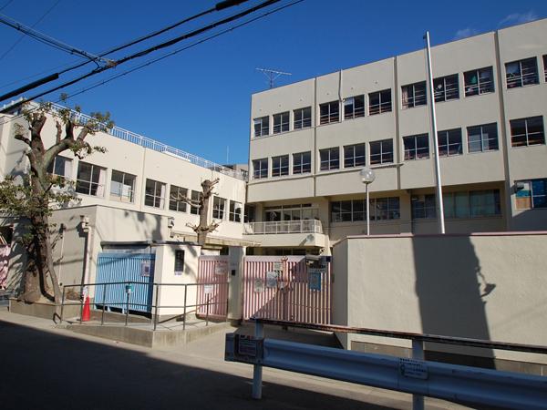 kindergarten ・ Nursery. 190m until Ebie nursery