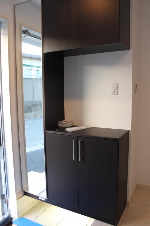 Model house photo. First, please feel free to contact us