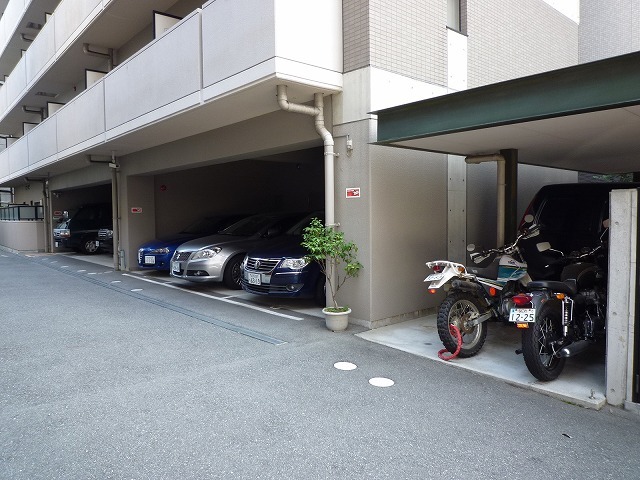 Parking lot