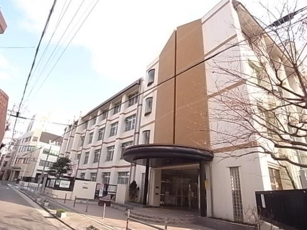 Primary school. 237m to Noda Elementary School