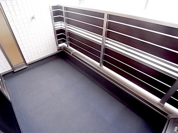 Balcony. Bright, good balcony of sun per (same specifications balcony)