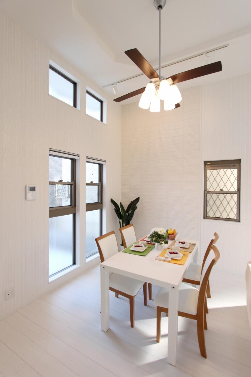 Living.  ◆ Living Image