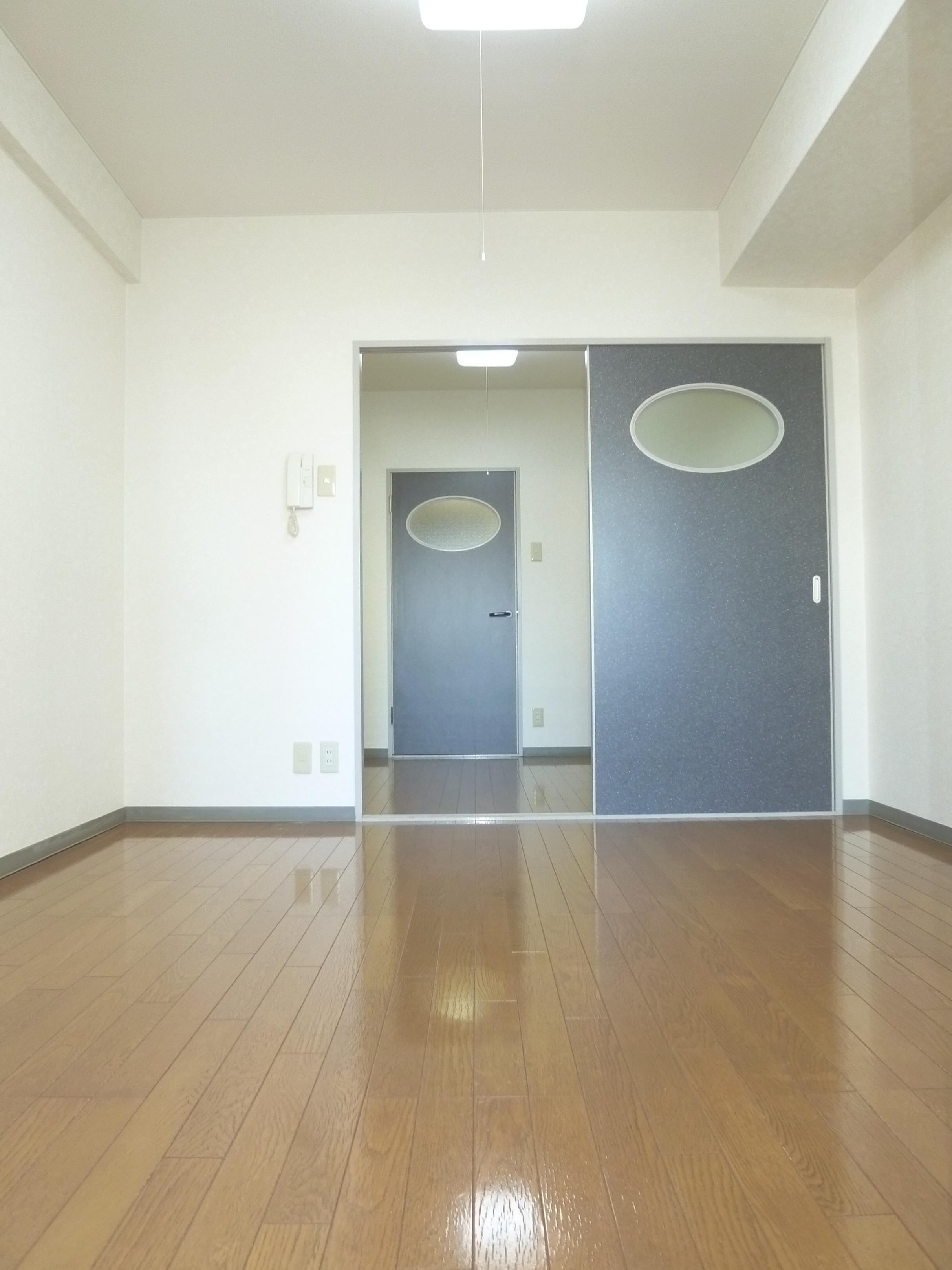 Living and room