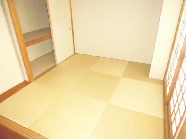 Living and room