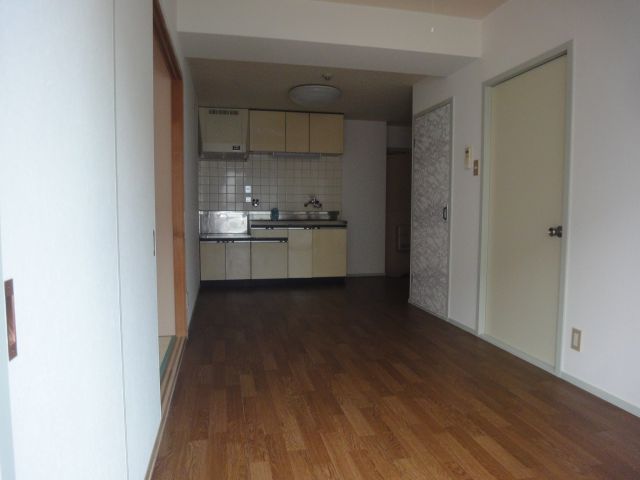 Living and room