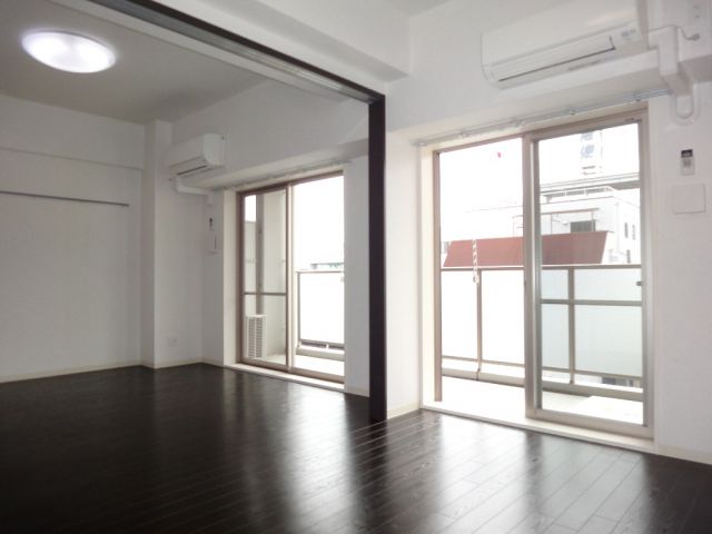 Living and room