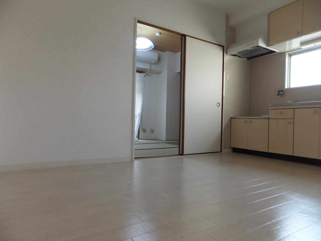 Living and room