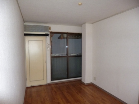 Living and room. Western-style 6 Pledge, With storage