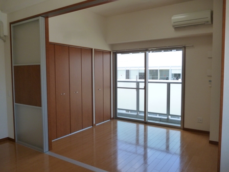 Living and room. Western style room