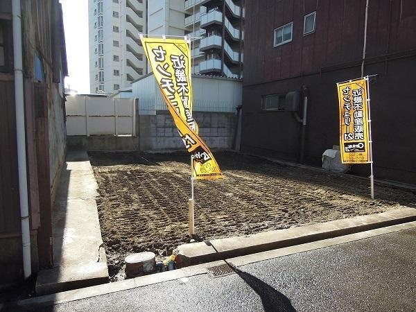 Local land photo. Local (11 May 2013) Shooting