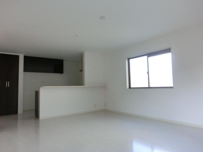 Living. Indoor (10 May 2013) Shooting