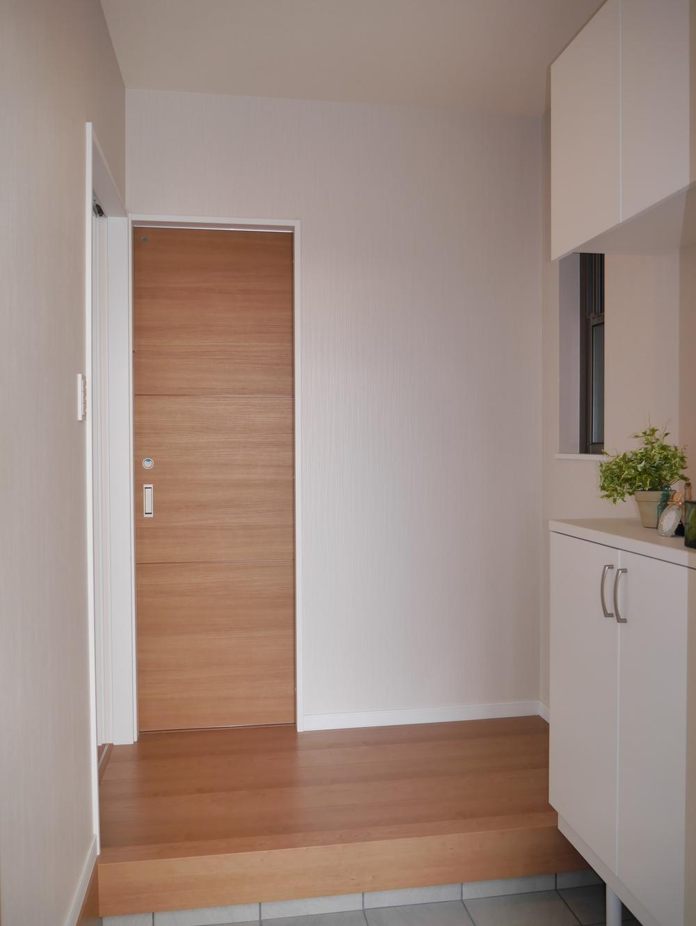 Entrance. Entrance hall